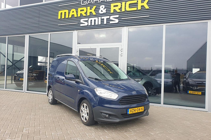 Ford Transit Courier GB 1.0 Ecoboost 100pk S&S Trend